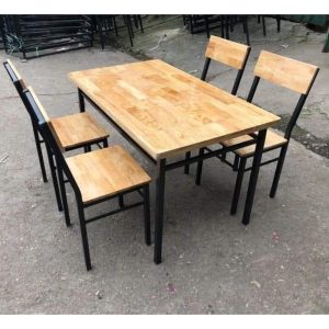 Bàn ghế quán phở